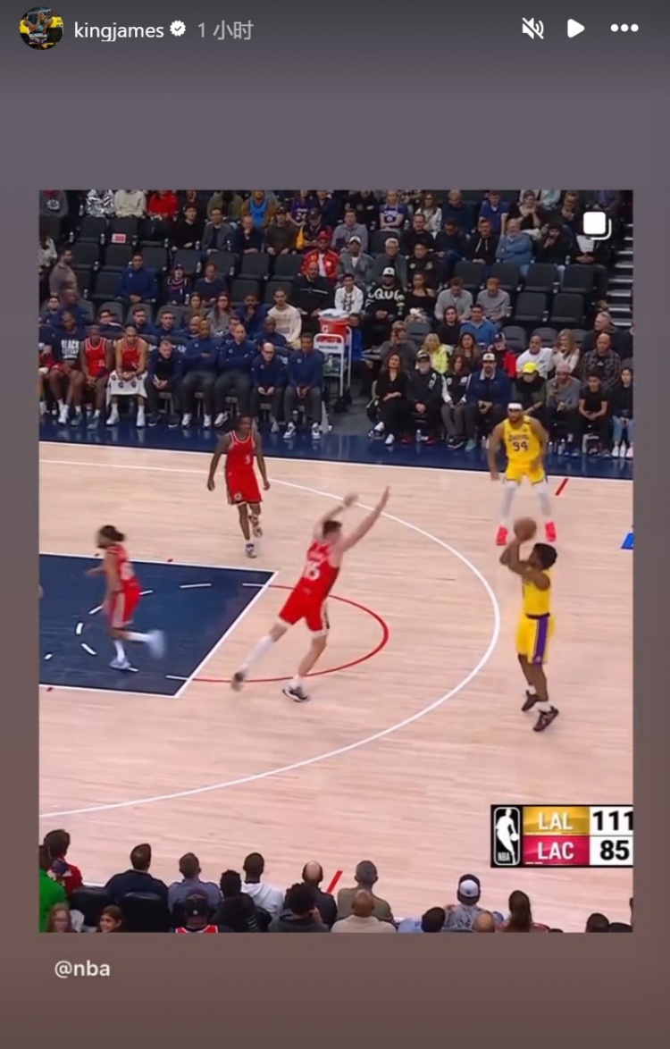  為你驕傲！布朗尼投進(jìn)NBA生涯首記三分球！詹姆斯賽后轉(zhuǎn)發(fā)