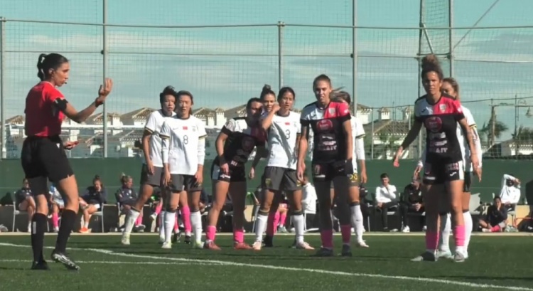  唐佳麗梅開(kāi)二度、邵子欽破門(mén)，中國(guó)女足3-2擊敗Alhama俱樂(lè)部女足