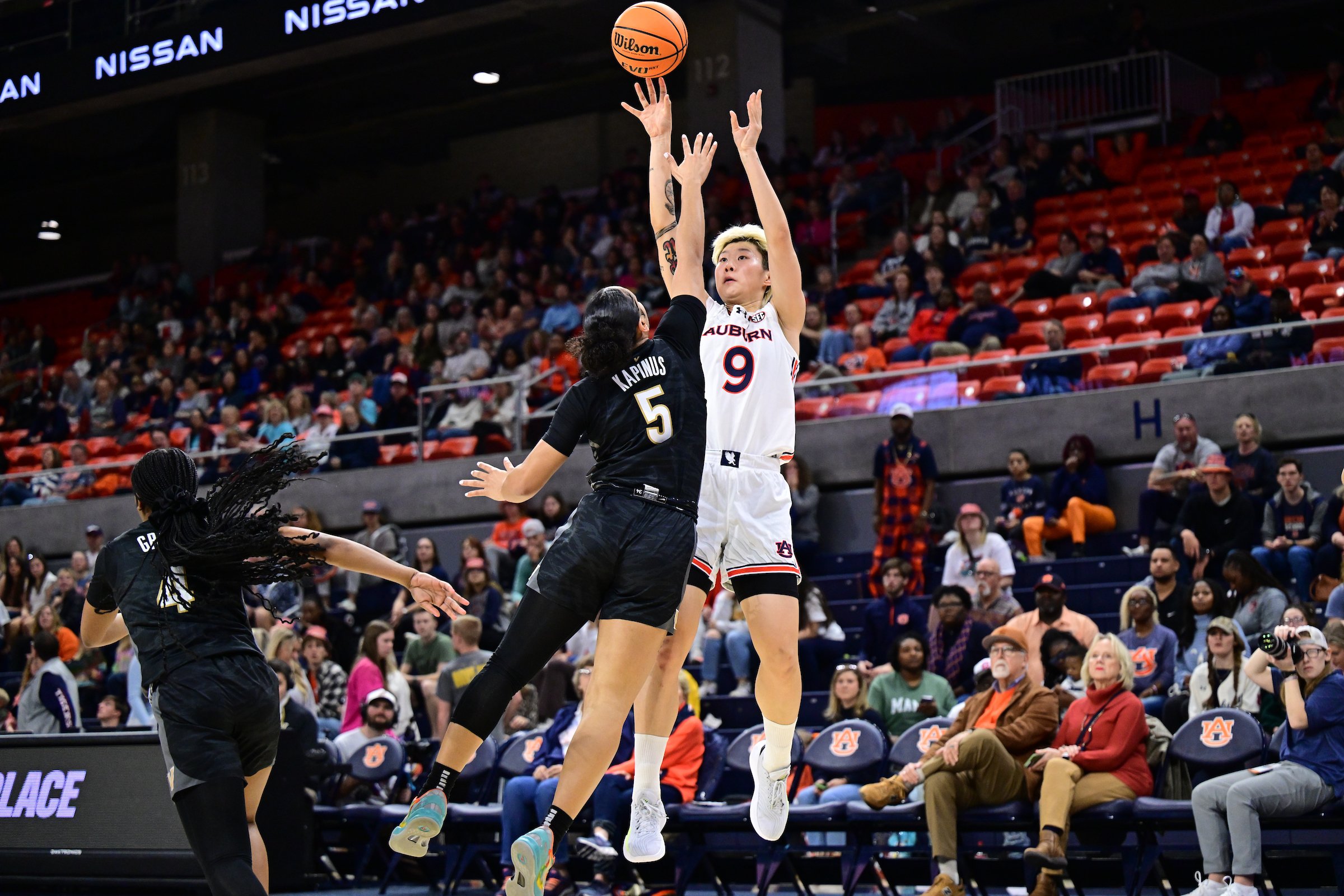  征戰(zhàn)NCAA！鄧雨婷：不太喜歡被稱為“李夢接班人” 未來想進WNBA