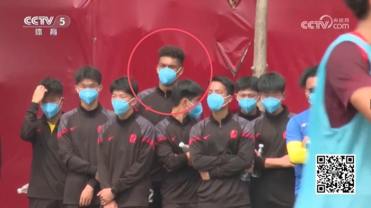  無緣U17國足名單，張洪福隨恒大足校觀摩國少隊訓(xùn)練