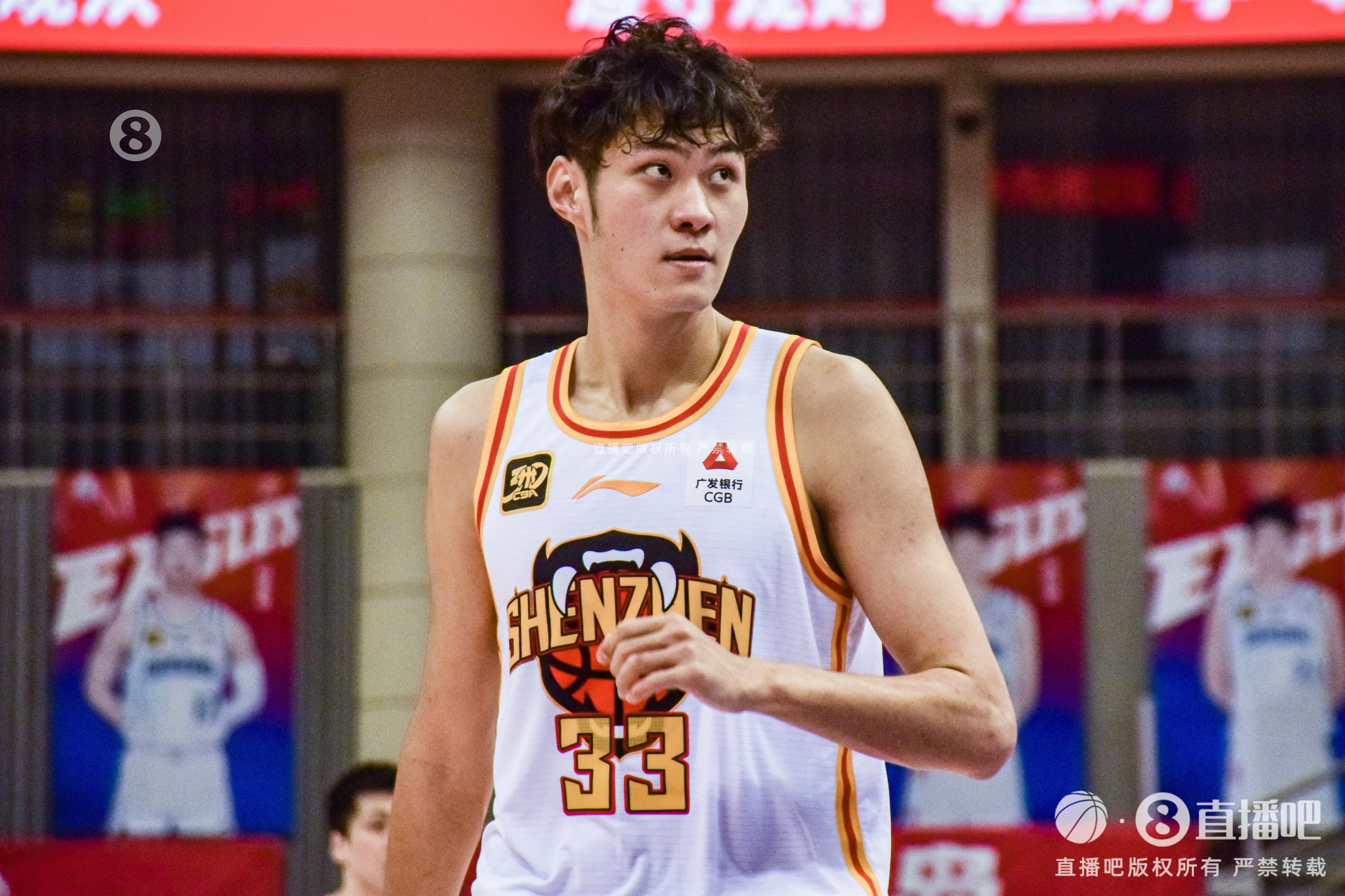  苦戰(zhàn)44分鐘！王浩然16中8拿到22分6板7助 正負(fù)值-20