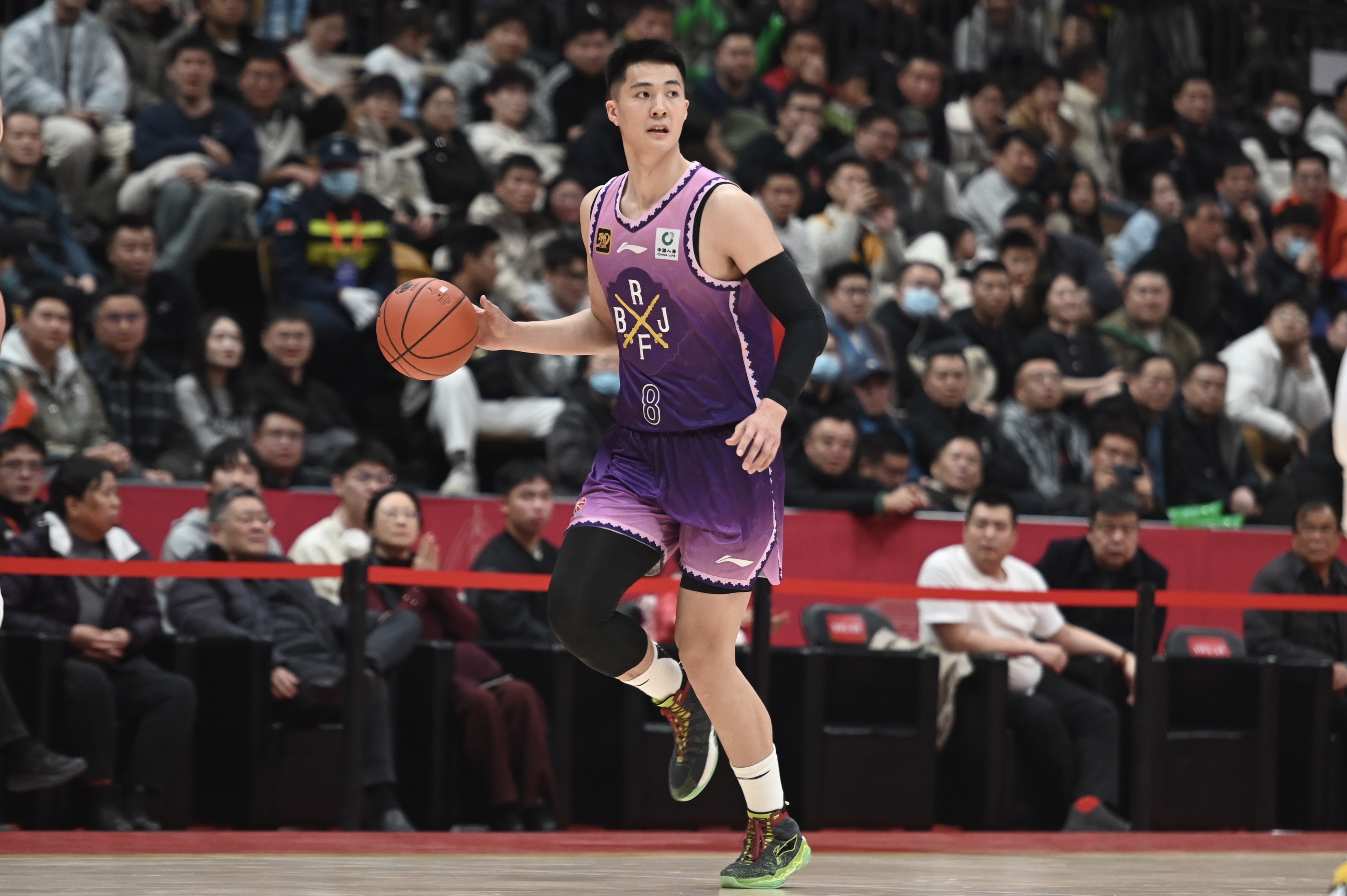  打得不錯！朱松瑋半場6中3&三分2中1拿7分&搶下7個籃板